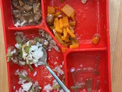 -小门牙好性格托育(北外滩中心)