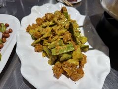 -陈六子全羊馆·烧烤烤羊排(山东理工大店)