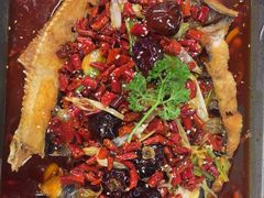 -路边边地标烧烤·川菜·小龙虾·音乐酒馆(良乡长虹店)