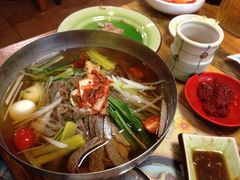 -益百岁牛尾汤(香山路店)