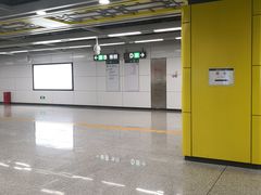 -银湖(地铁站)