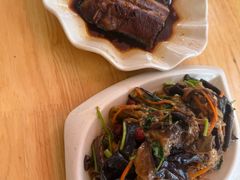 茄子拼豆角-張飛扒肉·龙江非遗(道外店)