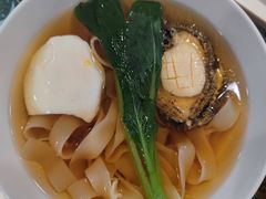 -小红鲸·海鲜餐厅(轸大路店)