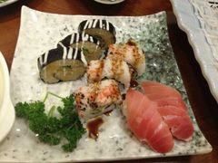 -青瓦餐厅·生鱼片·韩园烤肉(西塔店)