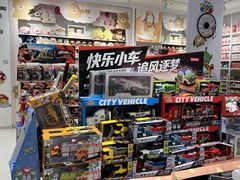 -名创优品(山东青岛东方城店)