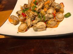 -臻鲜燕海鲜融合餐厅(金陵style店)