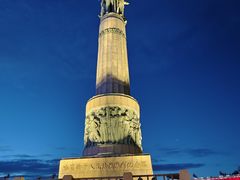 -人民防洪胜利纪念塔