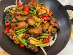 干锅肥肠-玉华宫宾馆·餐厅(铜川驻京办店)