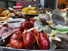 -日进一片海.生腌海鲜火锅.宵夜烧烤(三里屯总店)