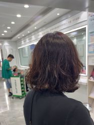 -镁连社·美联社