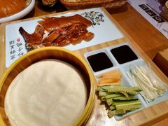北京烤鸭-大融厨·鸡毛店·川菜(果壳里东安湖店)