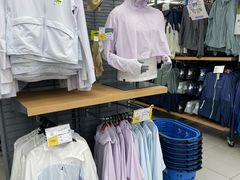 -迪卡侬(高新万达店)