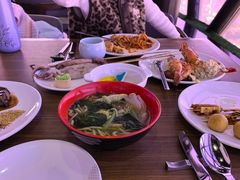 -东方明珠·空中旋转餐厅