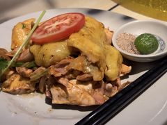 -大头虾越式风味餐厅(光明广场店)