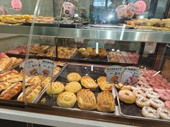 -Caidie Bakery采蝶轩(百越店)