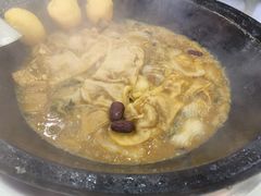 -屯老二农家铁锅炖·行业领军者(梅江店)