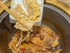 -锅当当铁锅炖烀饼王(长泰广场店)