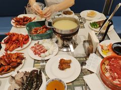-金马门国际美食百汇(珞喻路店)