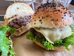 招牌牛肉汉堡-UPPER KITCHEN(延安路店)