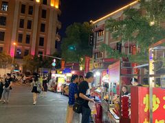 -吉庆街美食广场