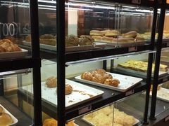 面包甜点陈列柜-TOUCH泰奇(奉贤宝龙城市广场店)