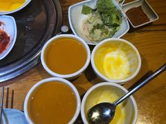 -唯成•韩国炭火烤肉 유성고기