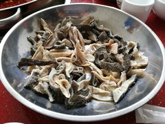 -老石黑山羊毛驴肉火锅(金凯广场店)