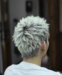 -贝勒爷专业男发