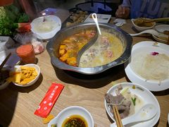 -彤德莱火锅(乐陵路店)