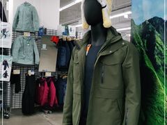 -迪卡侬(顺峰山店)