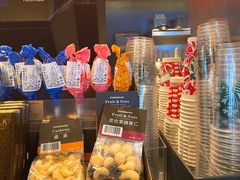 -星巴克(杭州西湖银泰1F店)