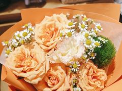 -谷莠子花艺气球派对·绿植造景·花艺沙龙(东海缤纷天地店)