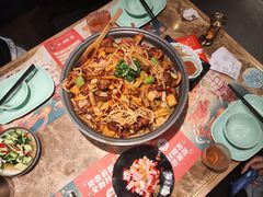-炭舍干锅·烤鱼(扬名广场店)