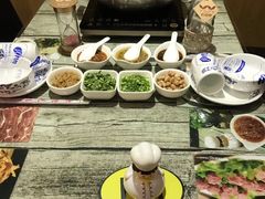 -丫丫汤膳打边炉(宏府408坊店)