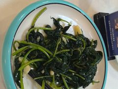 -五谷芳乳鸽王(梅沙老店)