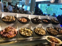 自助取餐区-怡咖啡海鲜自助餐厅(浦东香格里拉店)