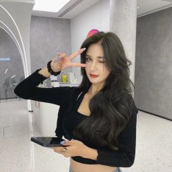-AYO SALON