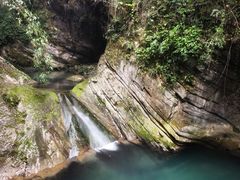 -龙水峡地缝景区