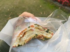 -好利来(上海虹桥新天地Lab主题店)