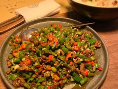 -来龙里 精致 东南亚餐室(万象城店)