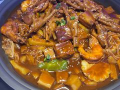 -徐记小怪兽肉蟹煲店(哈西万达金街店)