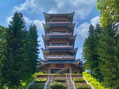 -龙凤山庄影视度假村