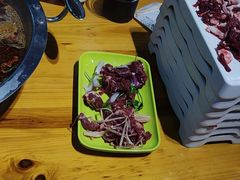 -养牛邓·潮汕牛肉海鲜自助火锅(广州店)