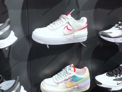 -NIKE武汉品牌体验店
