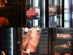 -MONICH牛排融合餐厅(和义大道购物中心店)