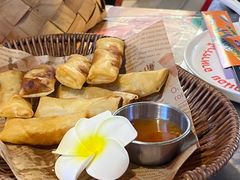 -小小集渔·泰式大排档(太古里香槟店)