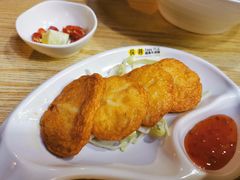 香炸墨鱼饼-探越越南牛肉粉(江南西分店)