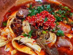 -成都你六姐·牛肉冒菜(城市集市合生汇店)