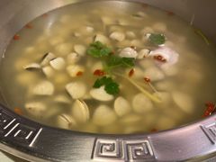 卜卜贝鸳鸯锅-憨铁匠老火锅(龙岗万科里店)