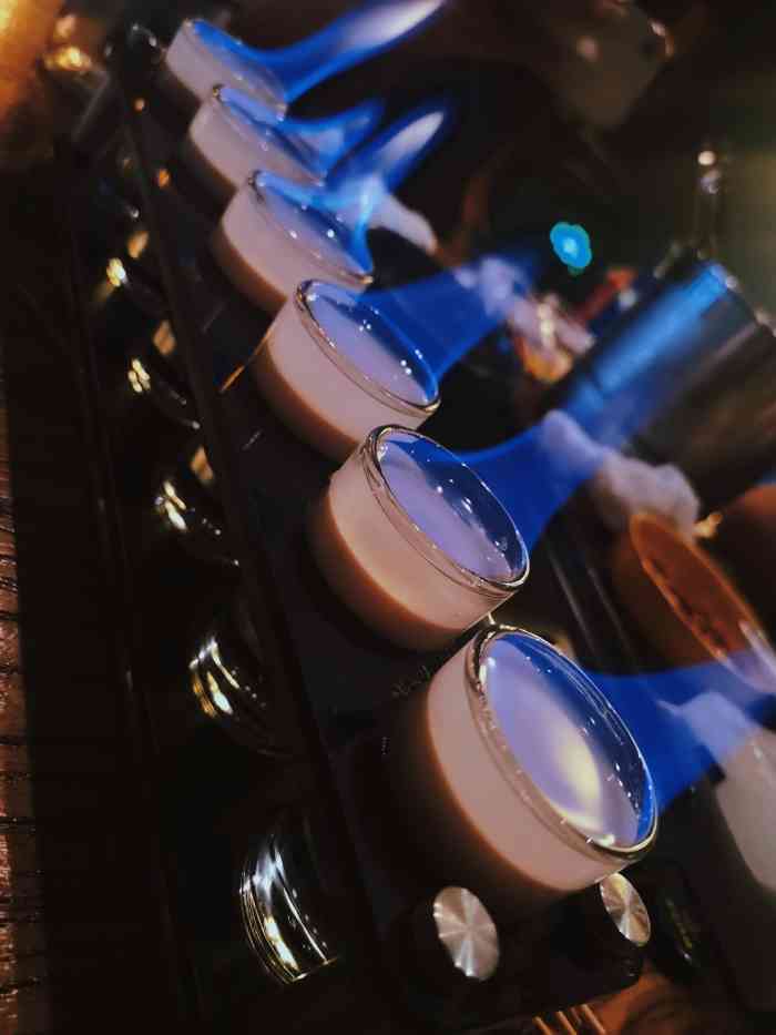 cc酒吧-"非常差,都是假酒,环境也没有照片那么好."-大众点评移动版